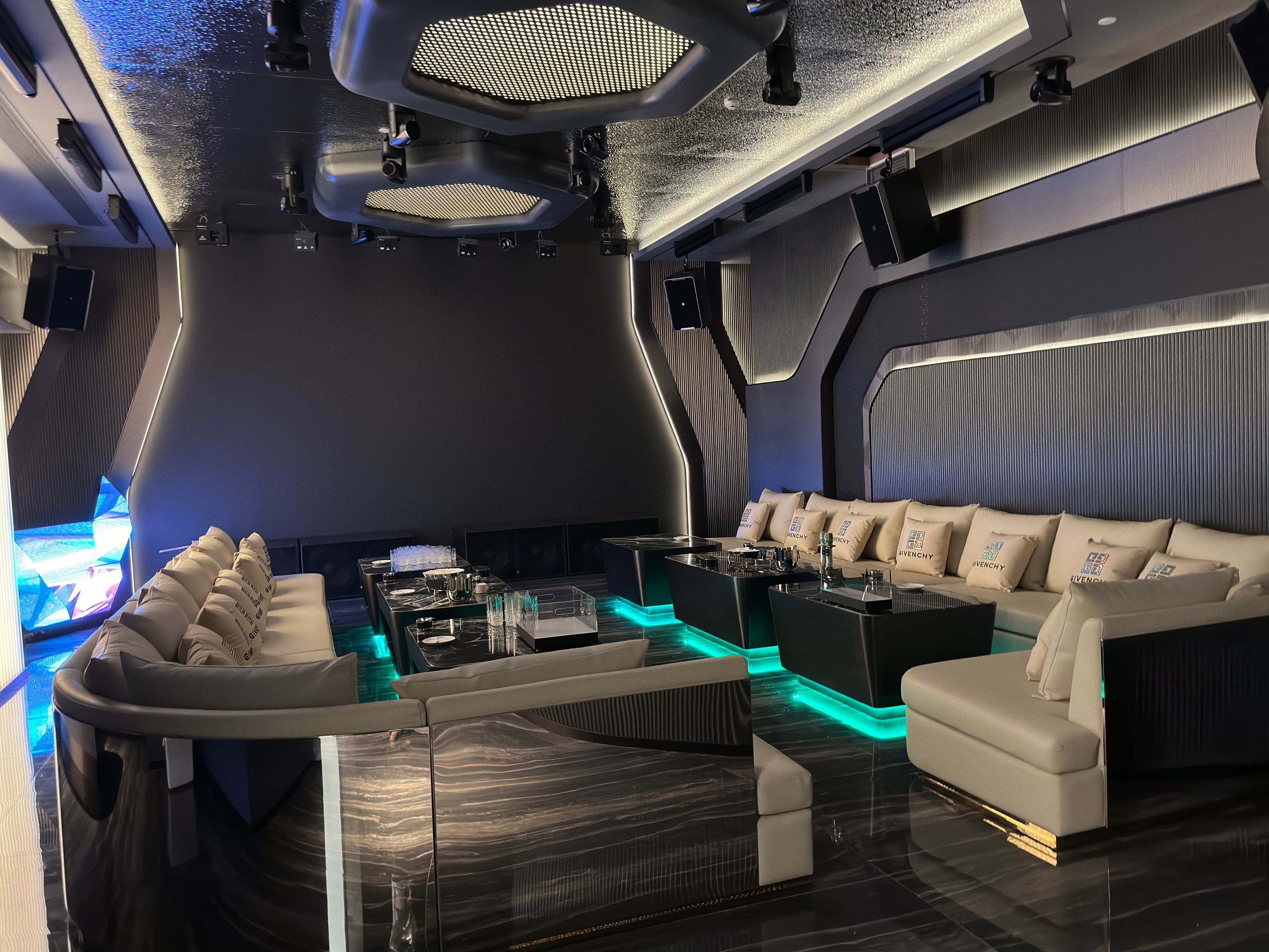 遂宁商务ktv选择指南商务ktv好吗-安居区ktv预定